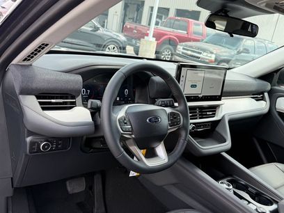 New 2026 Ford Explorer Active w/ Active Comfort Package
