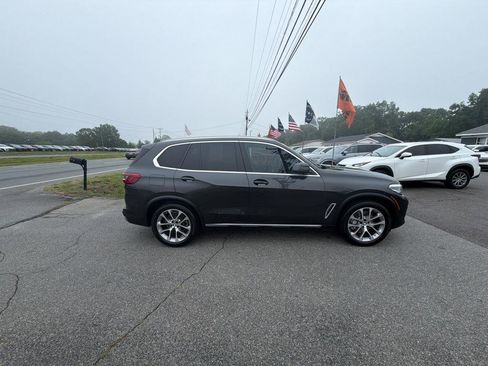 Used 2020 BMW X5 xDrive40i w/ Convenience Package AWD/4WD image 13