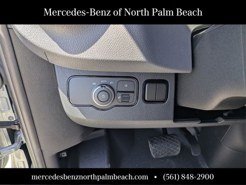 New 2025 Mercedes-Benz Sprinter 2500 image 25