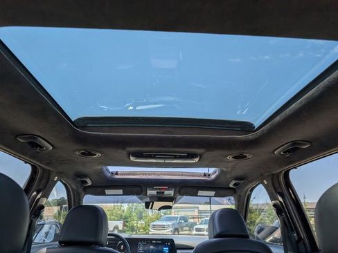 Used 2024 Kia Telluride SX Prestige X-Pro AWD/4WD image 32