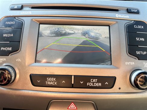 Used 2016 Kia Sportage LX w/ LX Popular Package image 14