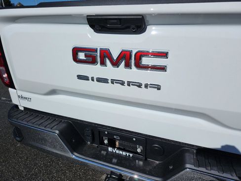 New 2026 GMC Sierra 1500 Pro w/ Pro Value Package image 4