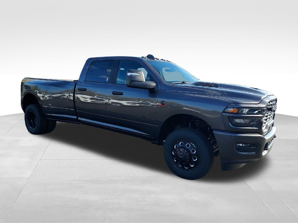 New 2027 RAM 3500 Big Horn w/ Night Edition AWD/4WD image 7