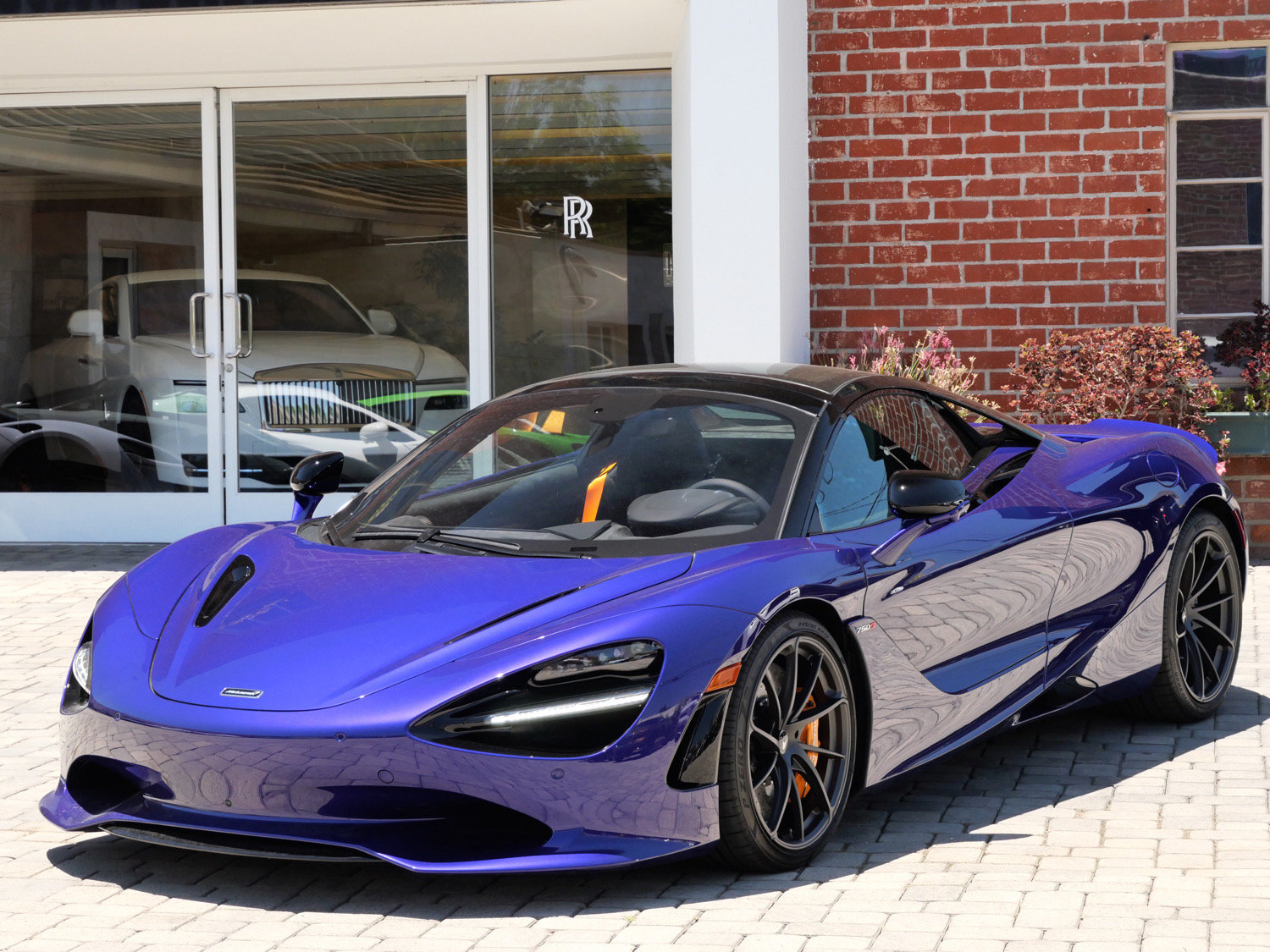 Used 2024 McLaren 750S Spider RWD image 21