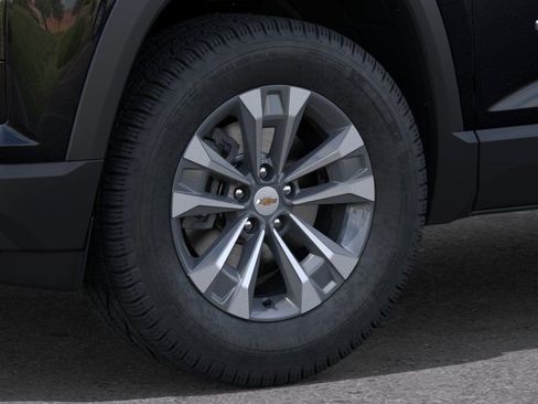 New 2026 Chevrolet Equinox LT w/ Convenience Package II FWD image 9