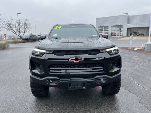Used 2024 Chevrolet Colorado ZR2 w/ ZR2 Bison Edition image 12
