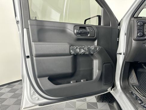 Used 2020 Chevrolet Silverado 1500 LT w/ Fleet Comfort Package image 24