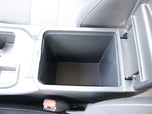 Used 2024 Nissan Sentra SV FWD image 35