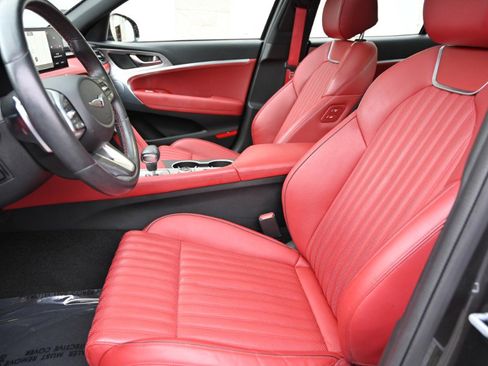 Used 2023 Genesis G70 2.0T w/ Sport Prestige Package image 21