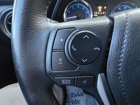 Used 2018 Toyota Corolla SE w/ Body Protection Package FWD image 40