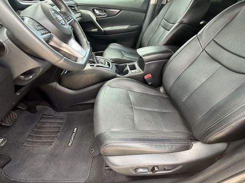 Used 2017 Nissan Rogue SL w/ SL Premium Package AWD/4WD image 12