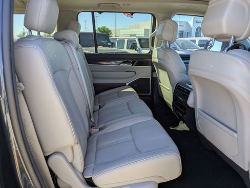 Used 2022 Jeep Wagoneer Series I w/ Convenience Group I image 25