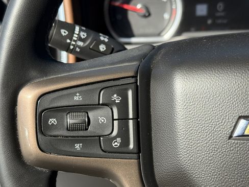 Used 2023 Chevrolet Silverado 3500 High Country w/ Z71 Off-Road Package AWD/4WD image 15