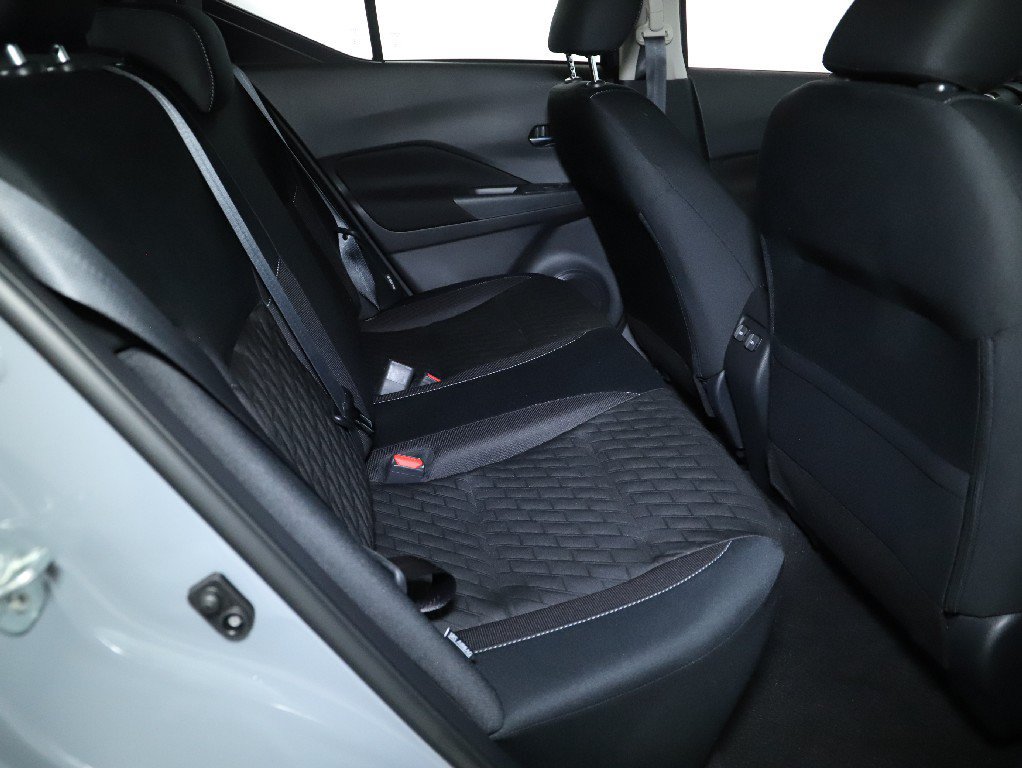 Certified 2023 Nissan Kicks SV FWD image 33