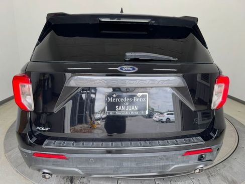 Used 2022 Ford Explorer XLT w/ Equipment Group 202A RWD image 12