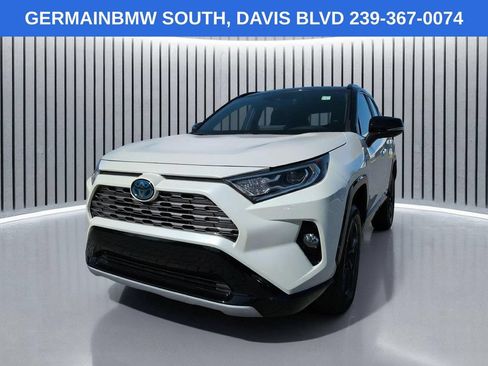 Used 2021 Toyota RAV4 XSE w/ XSE Grade Weather Package AWD/4WD image 9