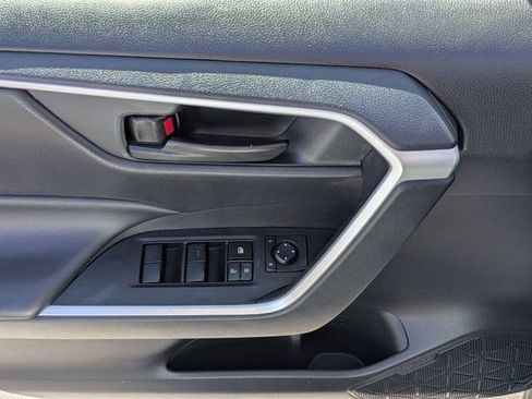 Used 2024 Toyota RAV4 LE image 18