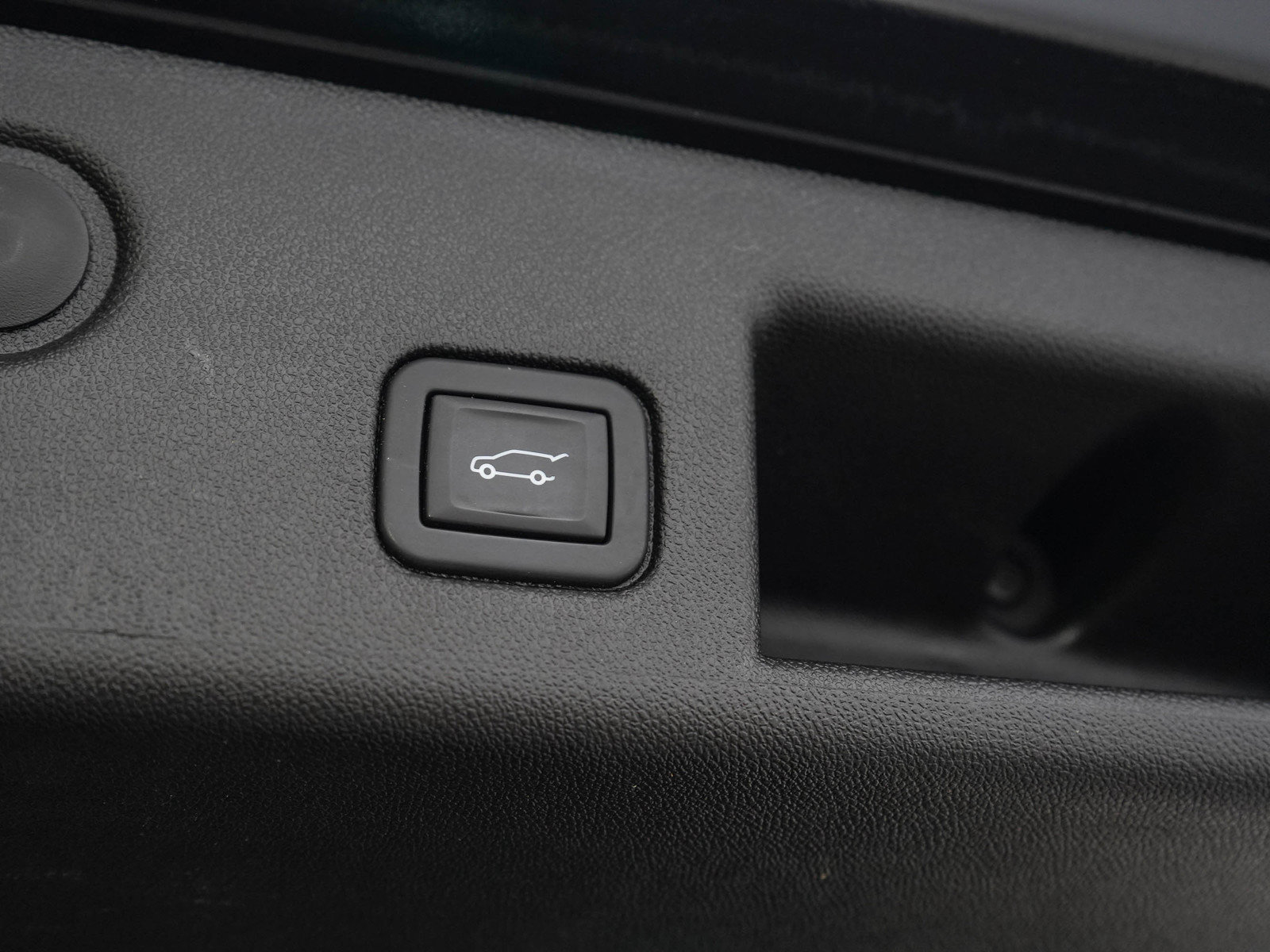 Used 2024 Chevrolet Equinox LT AWD/4WD image 11