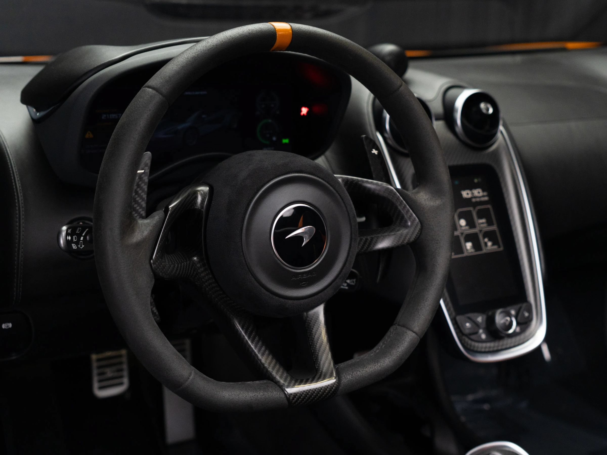 Used 2019 McLaren 570S Spider RWD image 32