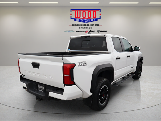 Used 2024 Toyota Tacoma TRD Off-Road w/ TRD Off Road Upgrade Package AWD/4WD image 2