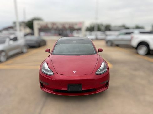 Used 2022 Tesla Model 3 Long Range AWD/4WD image 2