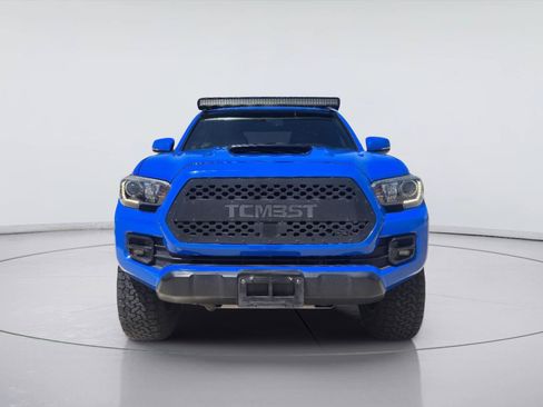 Used 2019 Toyota Tacoma TRD Pro AWD/4WD image 8