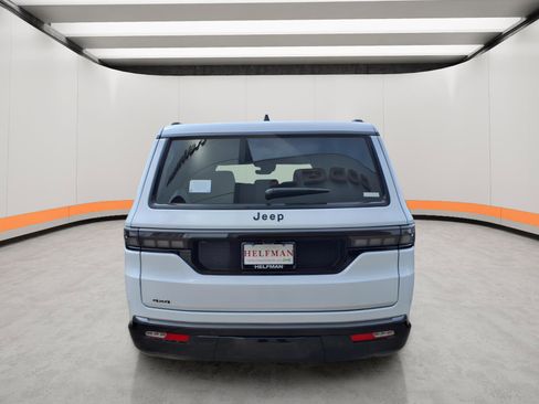 New 2026 Jeep Grand Wagoneer Limited AWD/4WD image 5