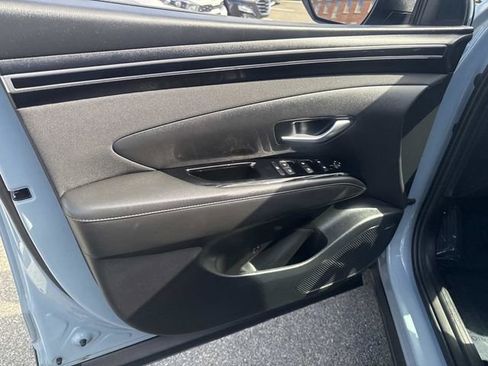 Certified 2022 Hyundai Santa Cruz Limited image 16