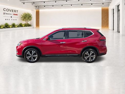Used 2017 Nissan Rogue SL FWD image 6