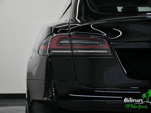 Used 2024 Tesla Model S AWD/4WD image 12