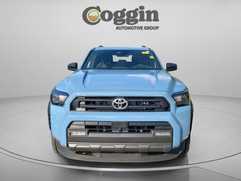 Used 2026 Toyota 4Runner SR5 RWD image 6