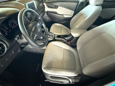 Used 2022 Hyundai Kona SEL w/ Cargo Package image 5