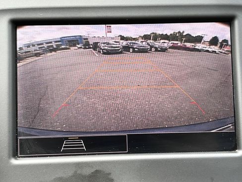 Used 2024 Chevrolet Equinox LS FWD image 21