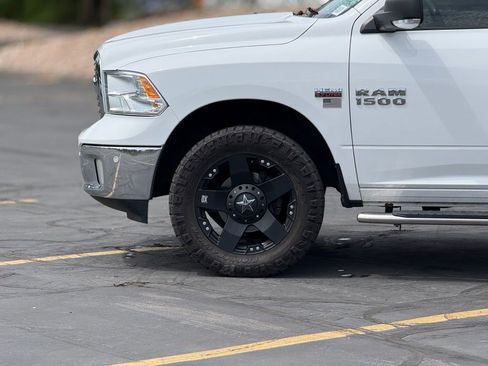 Used 2018 RAM 1500 Big Horn image 8