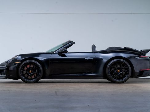 Used 2022 Porsche 911 Carrera GTS RWD image 7