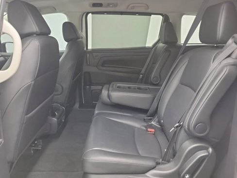 Certified 2025 Honda Odyssey EX-L image 12