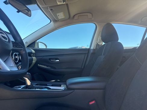 Certified 2024 Nissan Sentra SV image 31