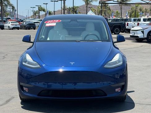 Used 2020 Tesla Model Y Performance AWD/4WD image 2