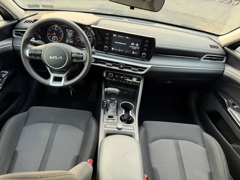 Used 2022 Kia K5 LXS FWD image 30