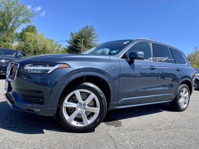 Used 2020 Volvo XC90 T6 Momentum