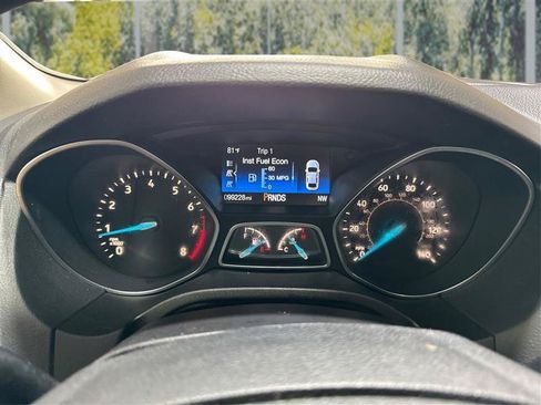 Used 2018 Ford Focus SEL FWD image 17