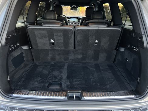 Used 2022 Mercedes-Benz GLS 450 4MATIC image 29