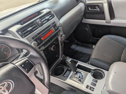 Used 2010 Toyota 4Runner SR5 AWD/4WD image 17