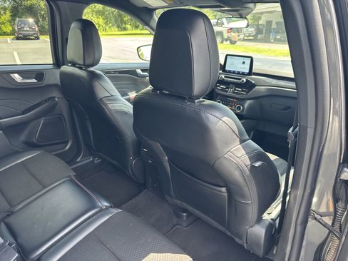 Used 2025 Ford Escape ST-Line AWD/4WD image 30