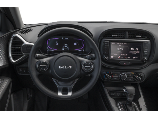 Used 2025 Kia Soul LX FWD image 4