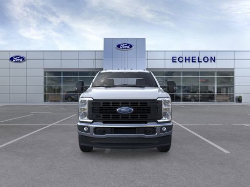 New 2026 Ford F350 XL w/ XL Chrome Package image 6