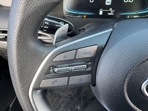 Used 2025 Hyundai Palisade SE image 22