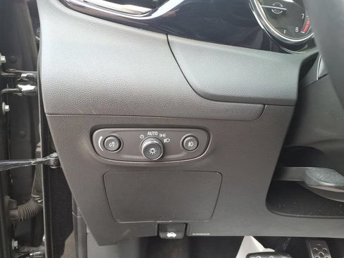 Used 2023 Buick Encore GX Select w/ Sport Touring Package FWD image 13