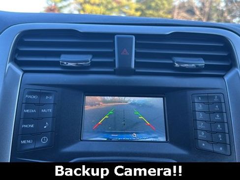 Used 2019 Ford Fusion S image 3