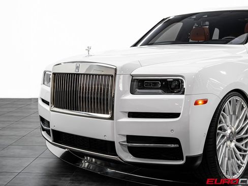 Used 2022 Rolls-Royce Cullinan image 14